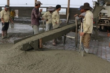 Tìm hiểu nguyên nhân gây nên hiện tượng cháy thép sàn trong thi công