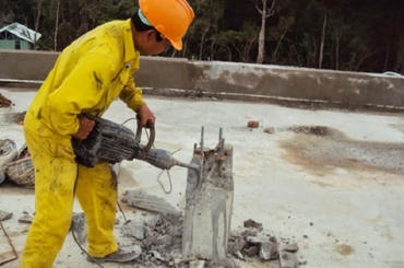 Hướng dẫn Quy trình đục phá bê tông đầu cọc khi xây nhà