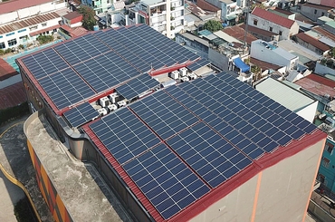 Tìm hiểu lắp đặt hệ khung giàn tấm pin mặt trời trên mái