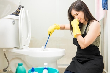 Cách xử lý mùi hôi trong nhà vệ sinh: Chiến lược và Giải pháp