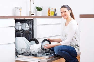 Máy Rửa Bát: Sự Tiện Lợi Hiện Đại Trong Gia Đình