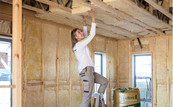 Sự khác biệt giữa trần chống nóng và các vật liệu cách nhiệt khác
