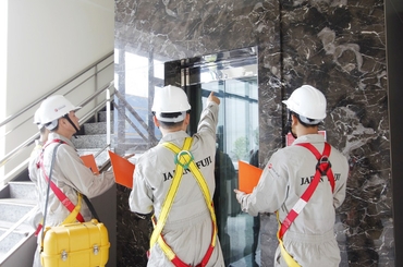Những lưu ý khi nghiệm thu lắp đặt hệ thống thang máy