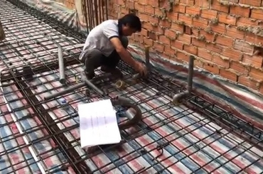Tìm hiểu về có nên đặt ống trước hay sau khi đổ bê tông