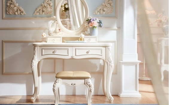 Khám Phá Ngay Bàn Trang Điểm Đẹp Nhất Cho Góc Làm Đẹp Của Bạn