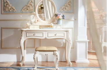 Khám Phá Ngay Bàn Trang Điểm Đẹp Nhất Cho Góc Làm Đẹp Của Bạn
