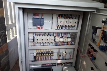 Tìm hiểu chung về cấu tạo, chức năng của tủ điện PLC