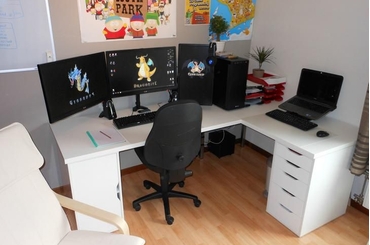 Tìm Hiểu Về Bàn IKEA Chữ L - Lựa Chọn Hoàn Hảo Cho Phòng Làm Việc