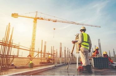 Giám sát Xây Dựng Dự Án Công Nghệ Cao: Thách Thức và Cơ Hội