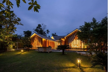 Nhà Gỗ 3 Gian Hiện Đại: Sự Kết Hợp Giữa Truyền Thống và Hiện Đại