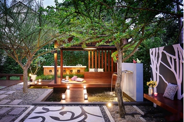 Thiết Kế và Xây Dựng Sân Vườn Biệt Thự: Tạo Không Gian Sống Xanh Mát