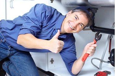 Những Điều Bạn Cần Lưu Ý Khi Thuê Thợ Sửa Điện Nước Tại Nhà