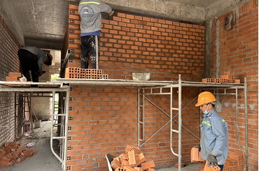 Những Lưu Ý Khi Thuê Thợ Xây Nhà Để Tránh Phát Sinh Chi Phí