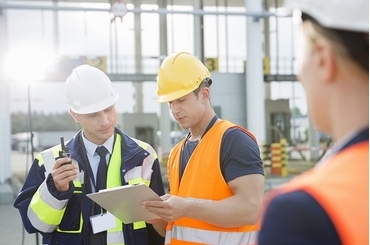 Tư Vấn Giám Sát Có Bắt Buộc Không? Những Quy Định Mới Nhất 2026