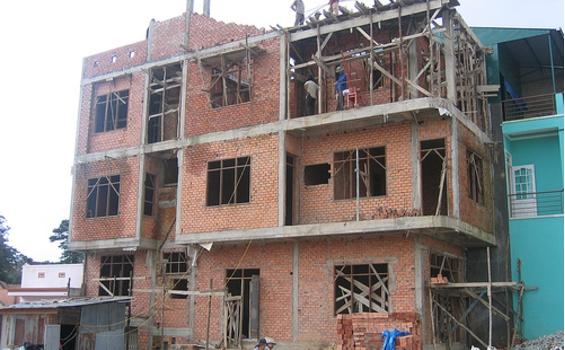 Chia Sẻ Kinh Nghiệm Xây Nhà – 8 Sai Lầm Thường Gặp & Cách Phòng Tránh Hiệu Quả