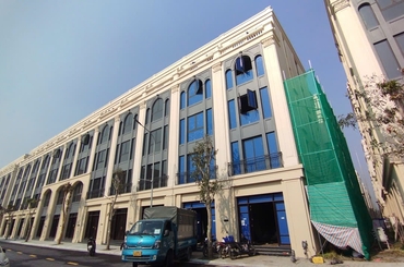 CÓ NÊN THUÊ ĐƠN VỊ THI CÔNG TRỌN GÓI KHI XÂY NHÀ TRONG VINHOMES?