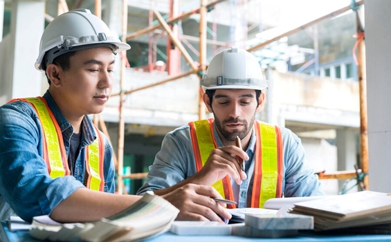 Thuê giám sát thi công là gì? Chủ nhà cần hiểu đúng trước khi xây nhà