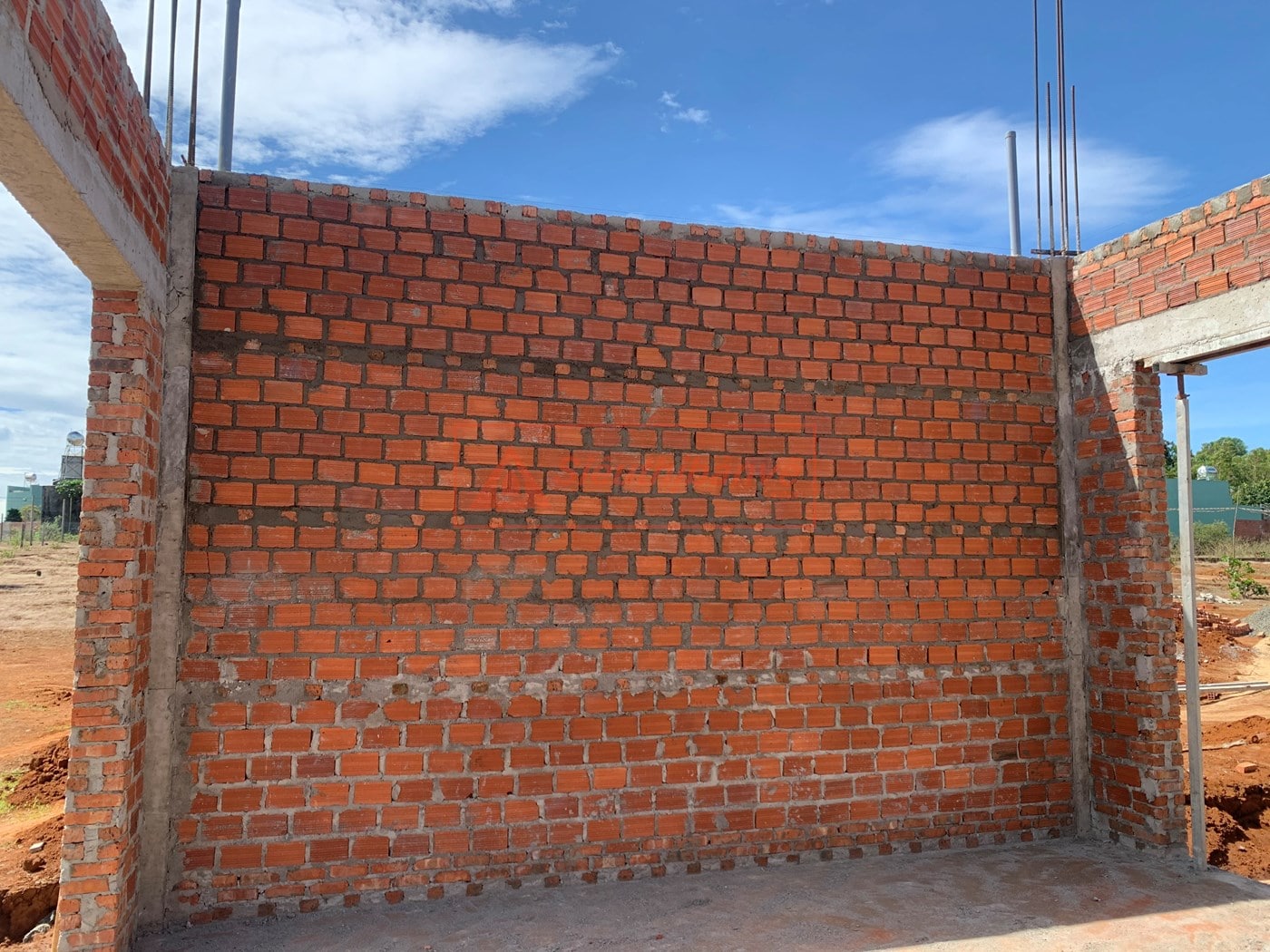 thi công xây tường