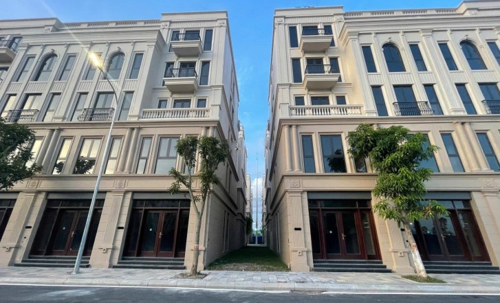 thi công nhà trong vinhomes