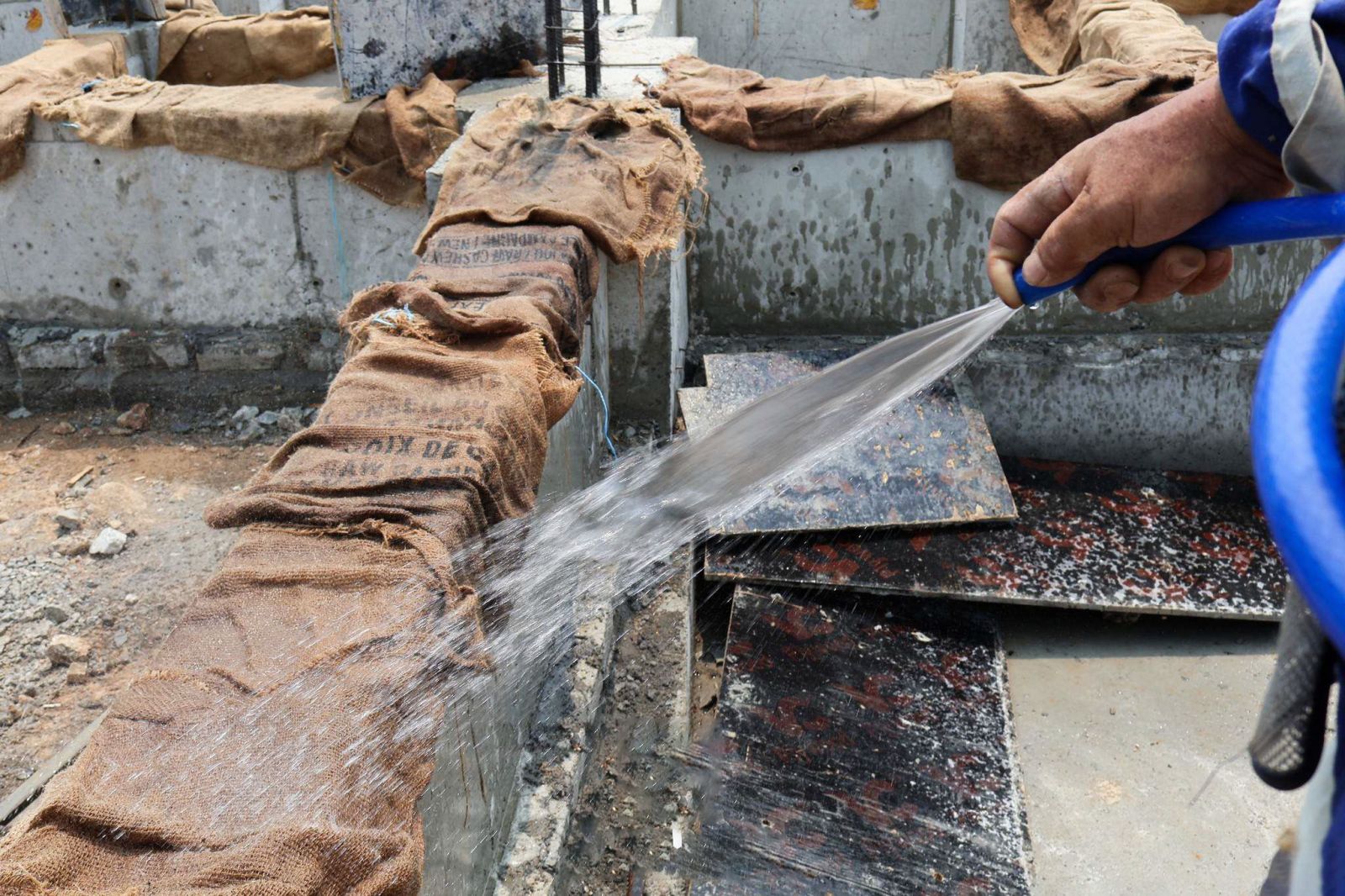 thời gian bảo dưỡng bê tông